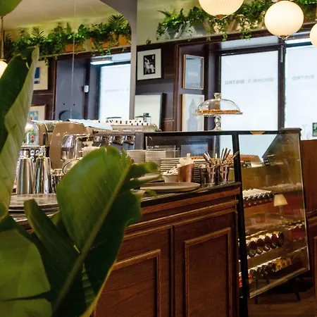 Hotel Browns Boutique