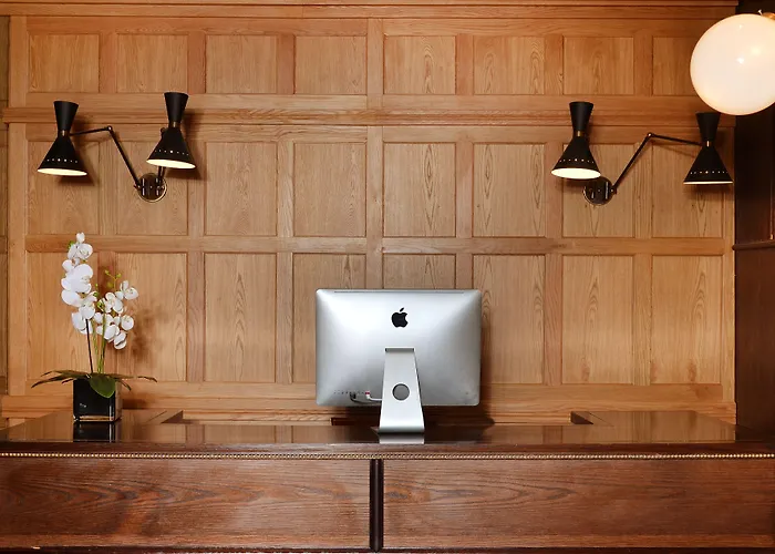 布朗斯精品酒店 3* Lisboa