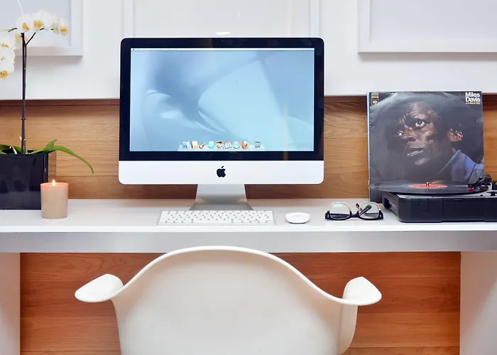 布朗斯精品酒店