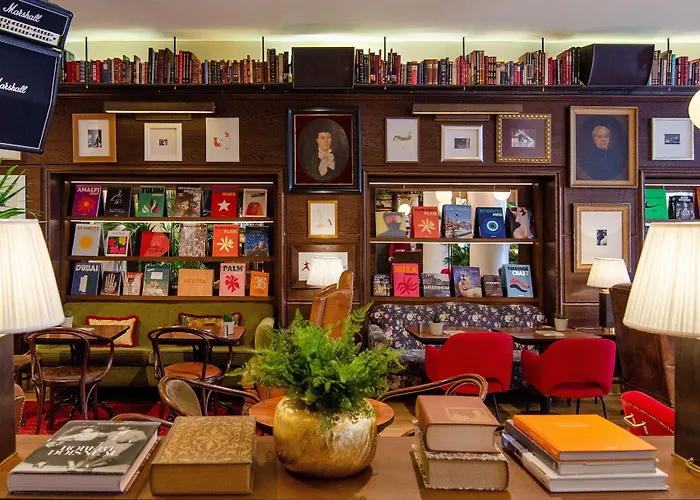 布朗斯精品酒店 3*