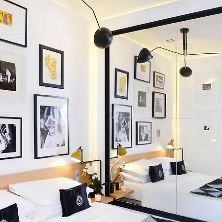 Browns Boutique Hotell